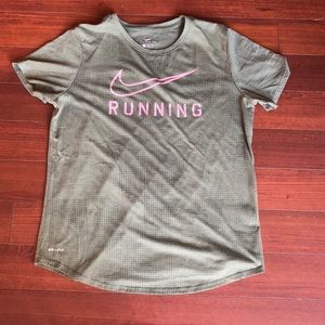 Nike Tee